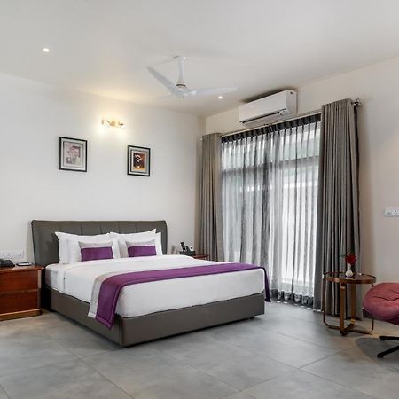 Vismita County Hotell Chikmagalūr Exteriör bild