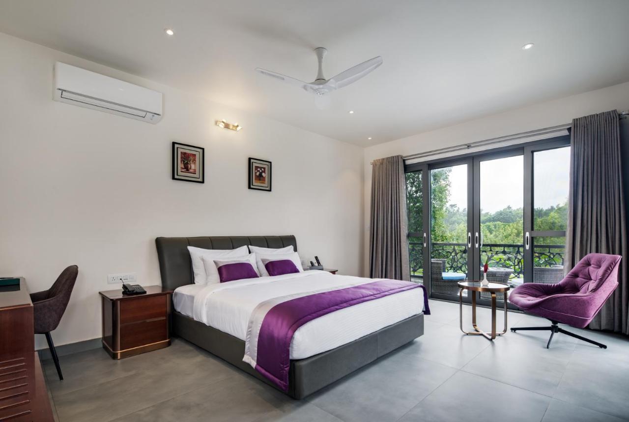 Vismita County Hotell Chikmagalūr Exteriör bild