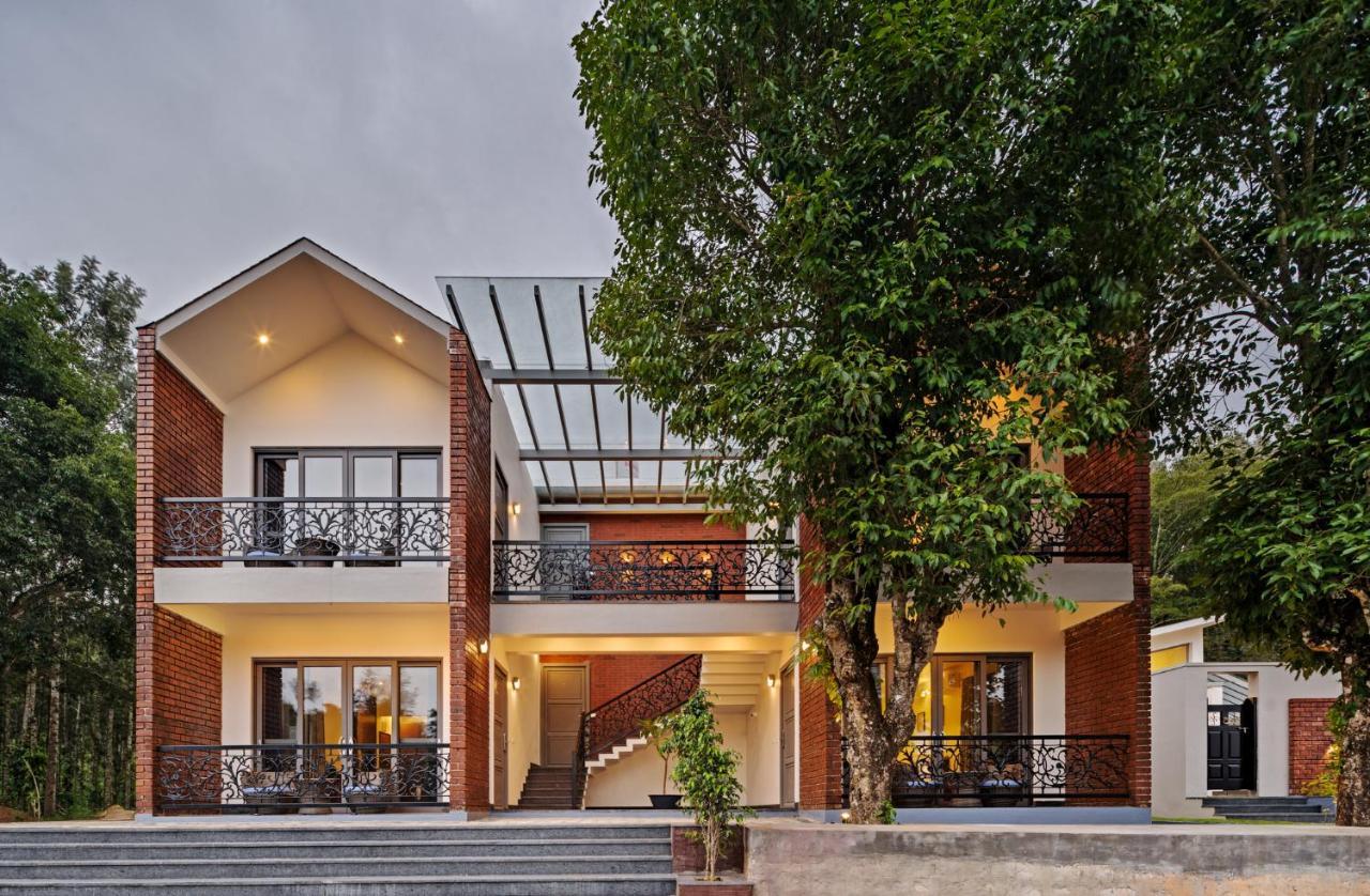 Vismita County Hotell Chikmagalūr Exteriör bild